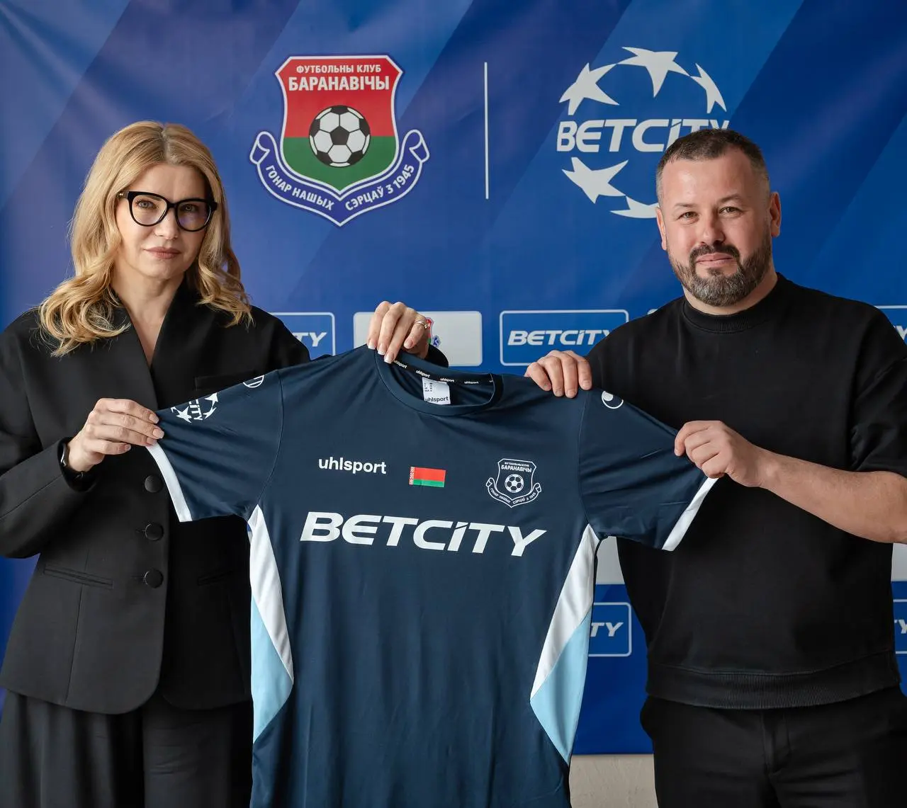 🇧🇾⚽️ BETCITY (БЕТСИТИ) подписали ФК Барановичи!
Сделка с интересными деталями:


В Беларуси у БЕТСИТИ другой лого и на латинице


БК работает в стране уже 20-й год


Для ФК Барановичи это первая сделк... | Сетка — социальная сеть от hh.ru