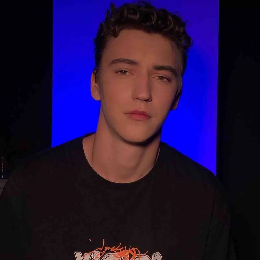 Эдуард Дмитрев