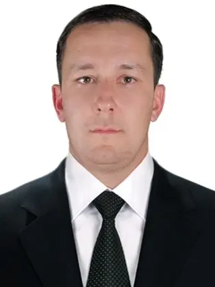 Максим Ходжатов
