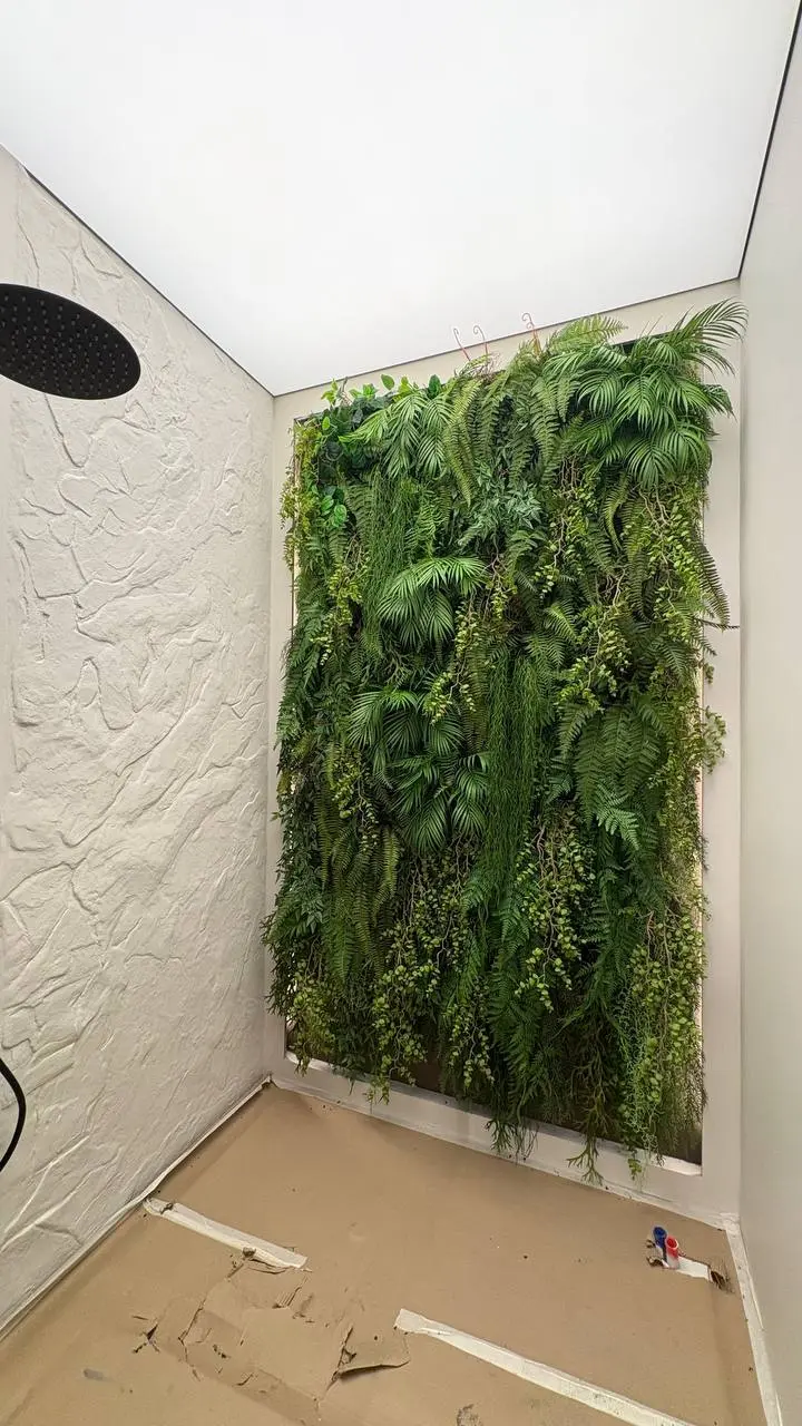 🌿Идеальный интерьер без ухода: всё о фитостенах из искусственных растений🌿
Мечтаете о зелёном уголке в квартире, но боитесь, что цветы засохнут, а на уход нет времени?
Решение есть — фитостены из иску... | Сетка — социальная сеть от hh.ru