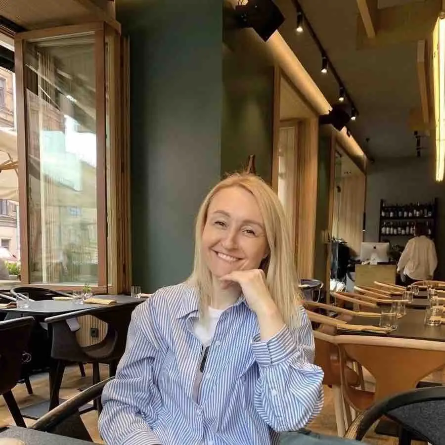 Елена Ефремова