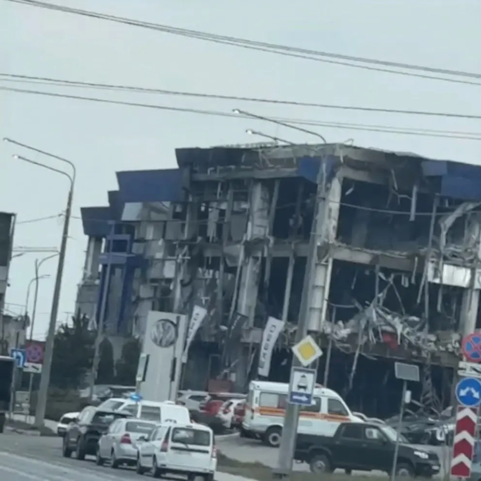 Ночной атакой дронов разрушено здание концерна «Алмаз-Антей» в Севастополе, — СМИ | Сетка — социальная сеть от hh.ru