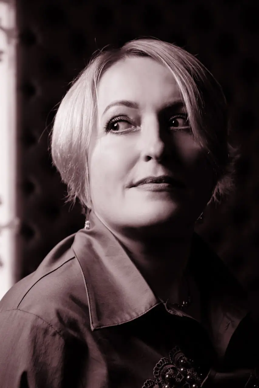 Елена Белюгова