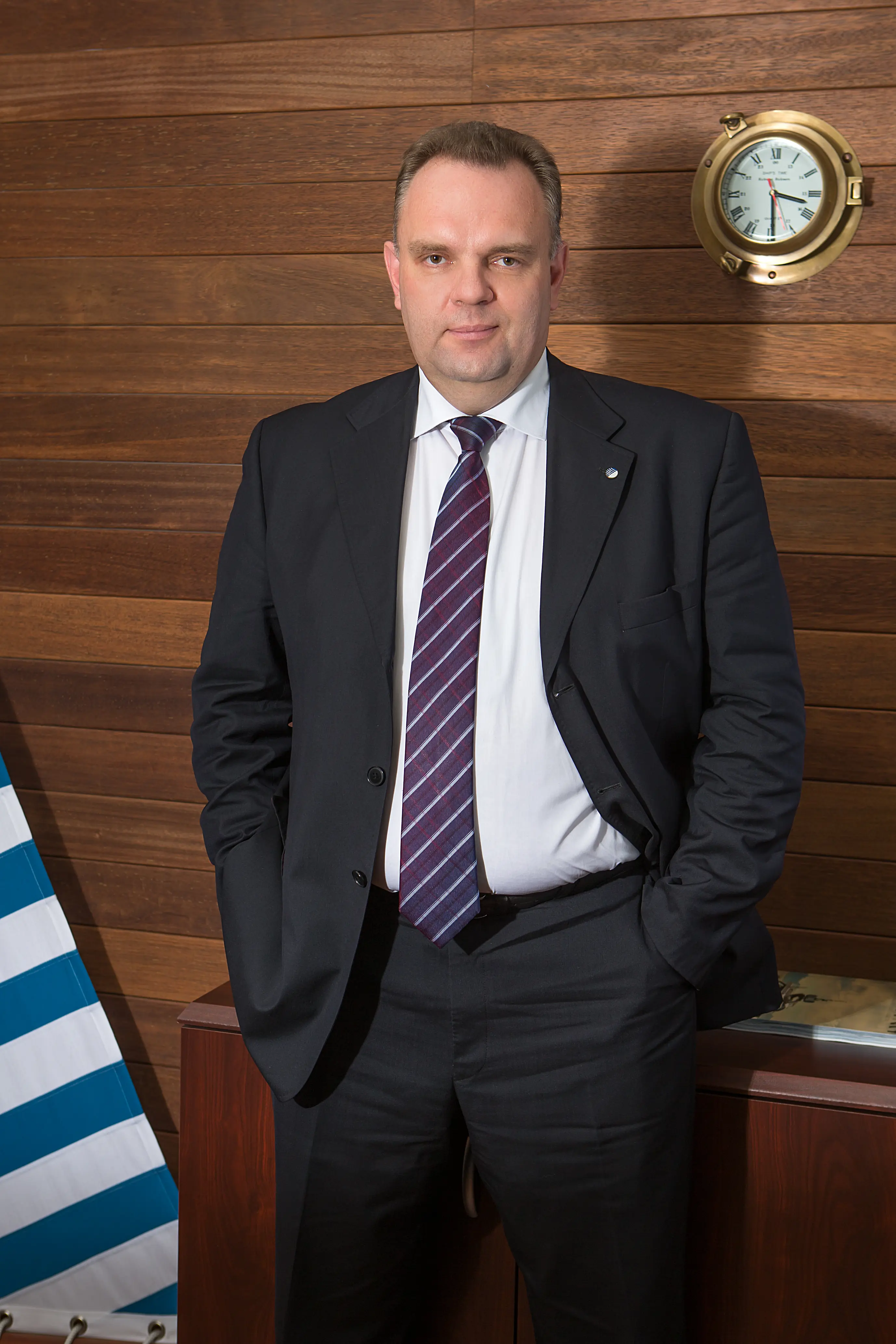 Олег Волков
