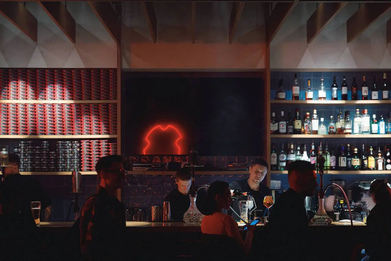БАРМЕН
8 000₽/смена - 10 000₽
HOOKAH PLACE KARMA
• Реутов, м. Новокосино
• Рестораны/Кафе
• @xylise
В этом посте были ссылки, но мы их удалили по правилам Сетки | Сетка — социальная сеть от hh.ru