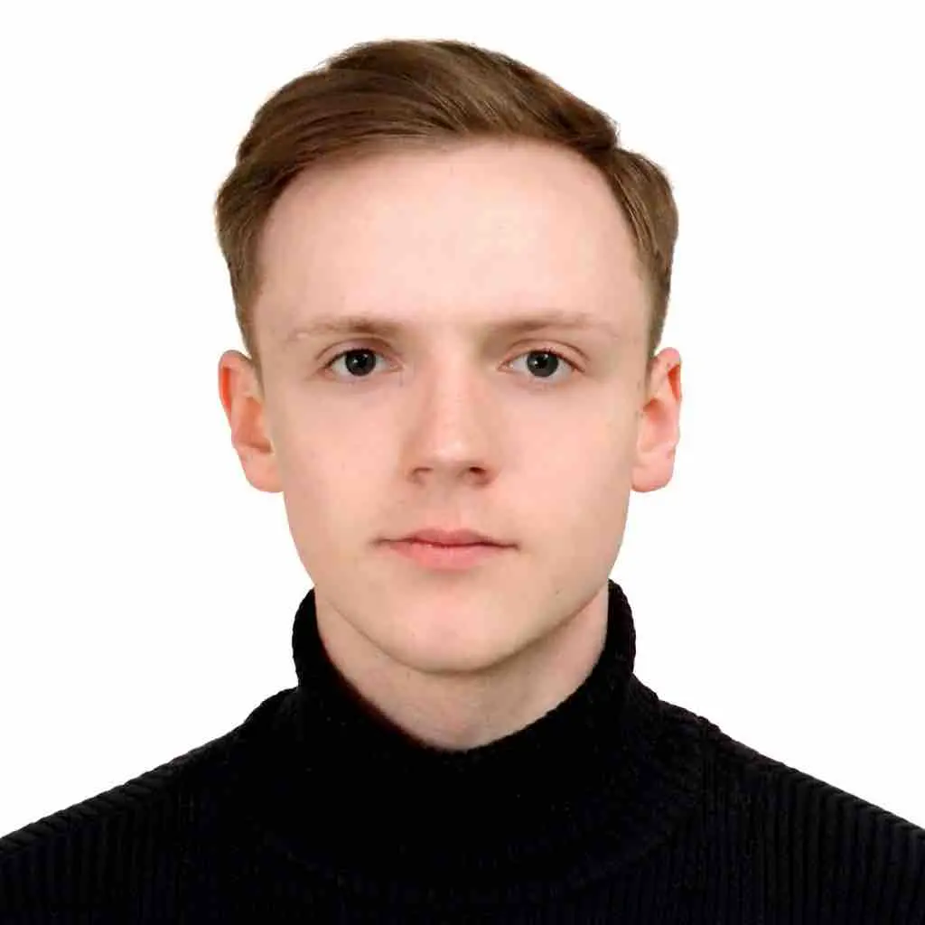 Максим Скабо