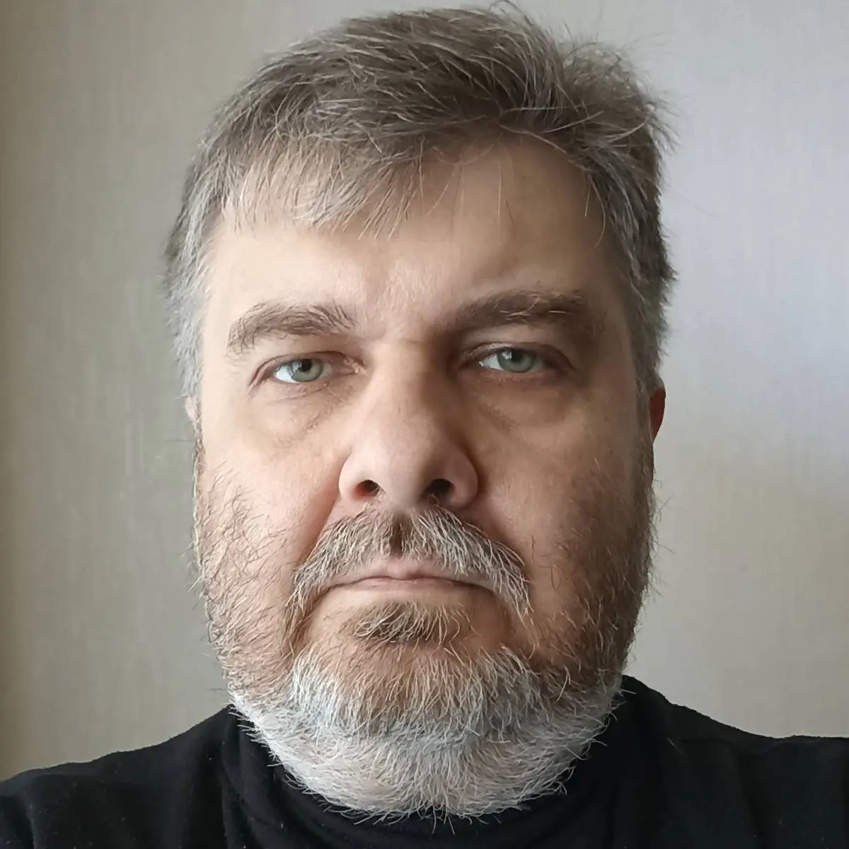 Борис Зверев