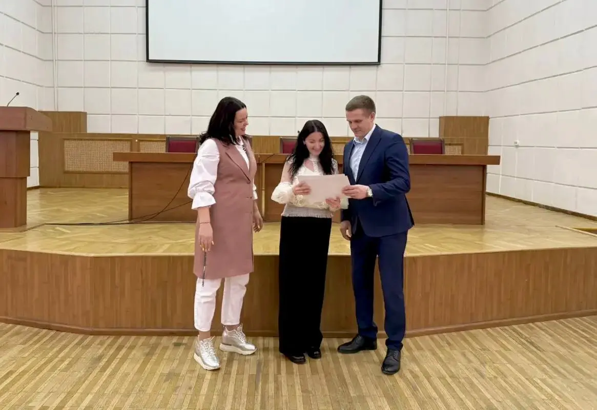 Доброго дня, мои дорогие!
Сегодня хочу поделиться радостью- буквально 2 часа назад я была в администрации по г округу на вручении Дипломов лауреата общественной награды Краснодарского края «Благотвори... | Сетка — социальная сеть от hh.ru