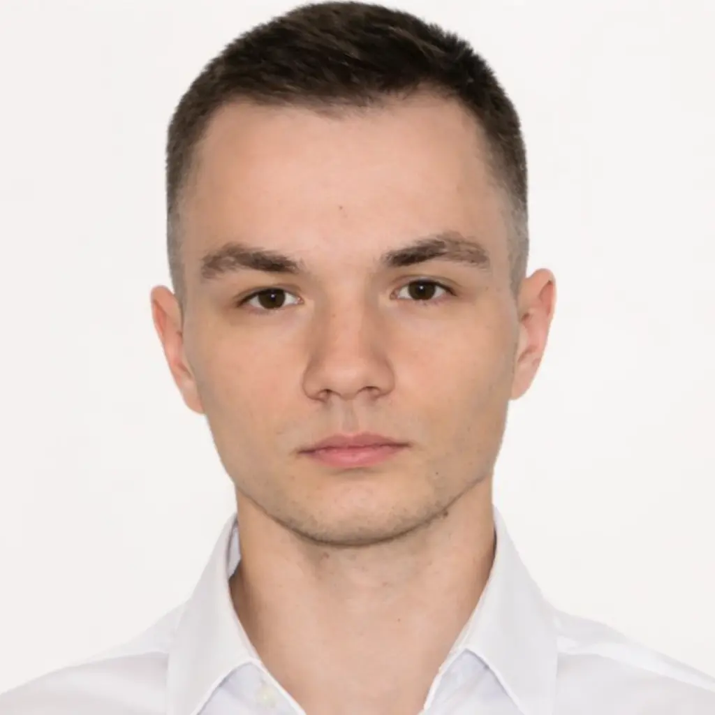 Данила Большаков
