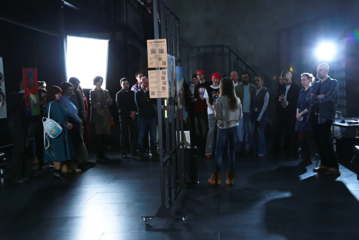 Вы знаете, друзья, иногда художникам трудно выступать вот так напрямую перед зрителями, встретиться глазами и увидеть реакцию на самое сокровенное - своё Искусство… это поистине сакральный момент, он ... | Сетка — социальная сеть от hh.ru