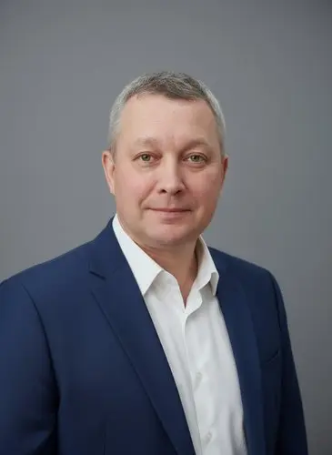 Дмитрий Карташов