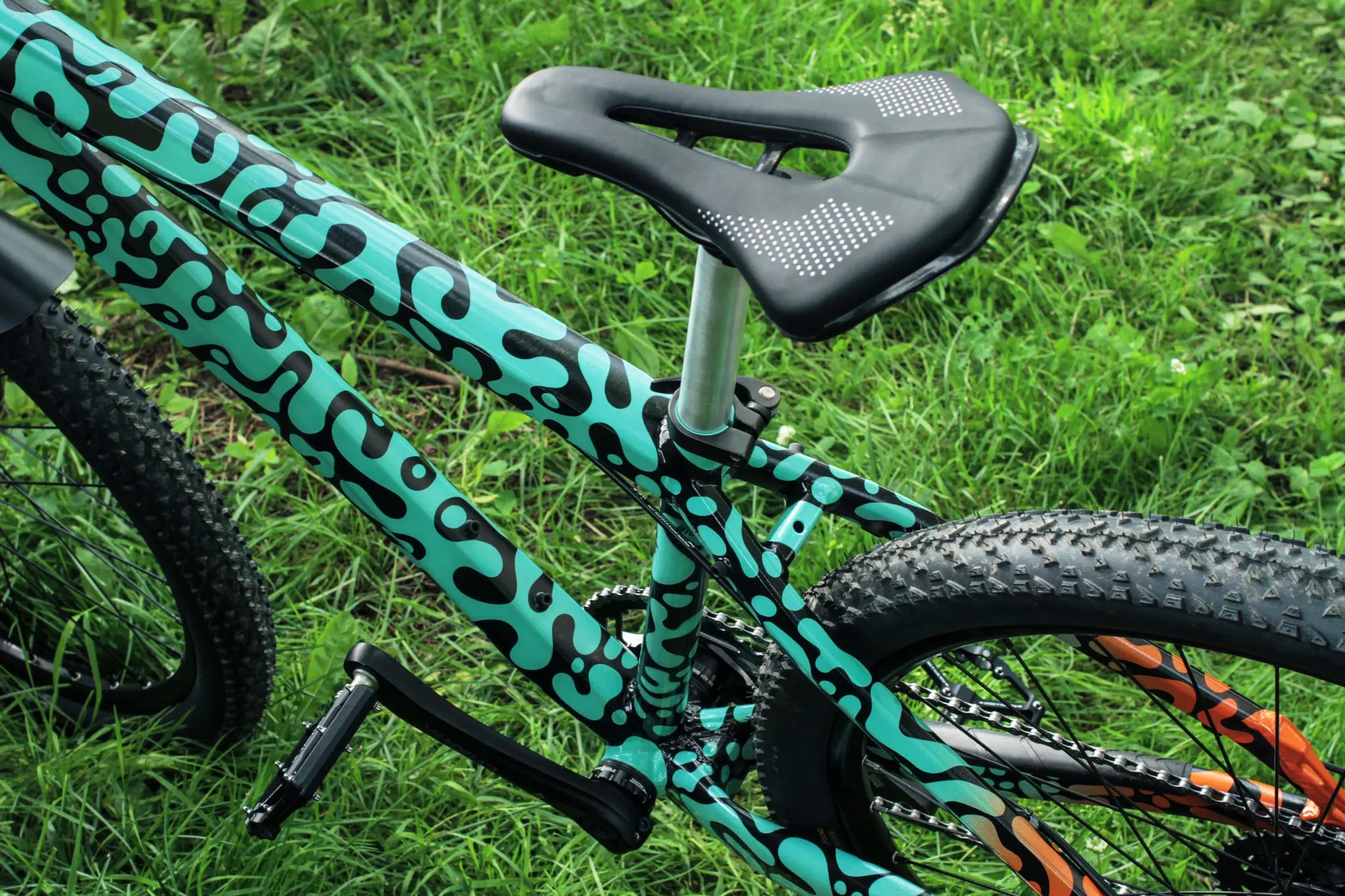 Voltage YZ | Сетка — социальная сеть от hh.ru