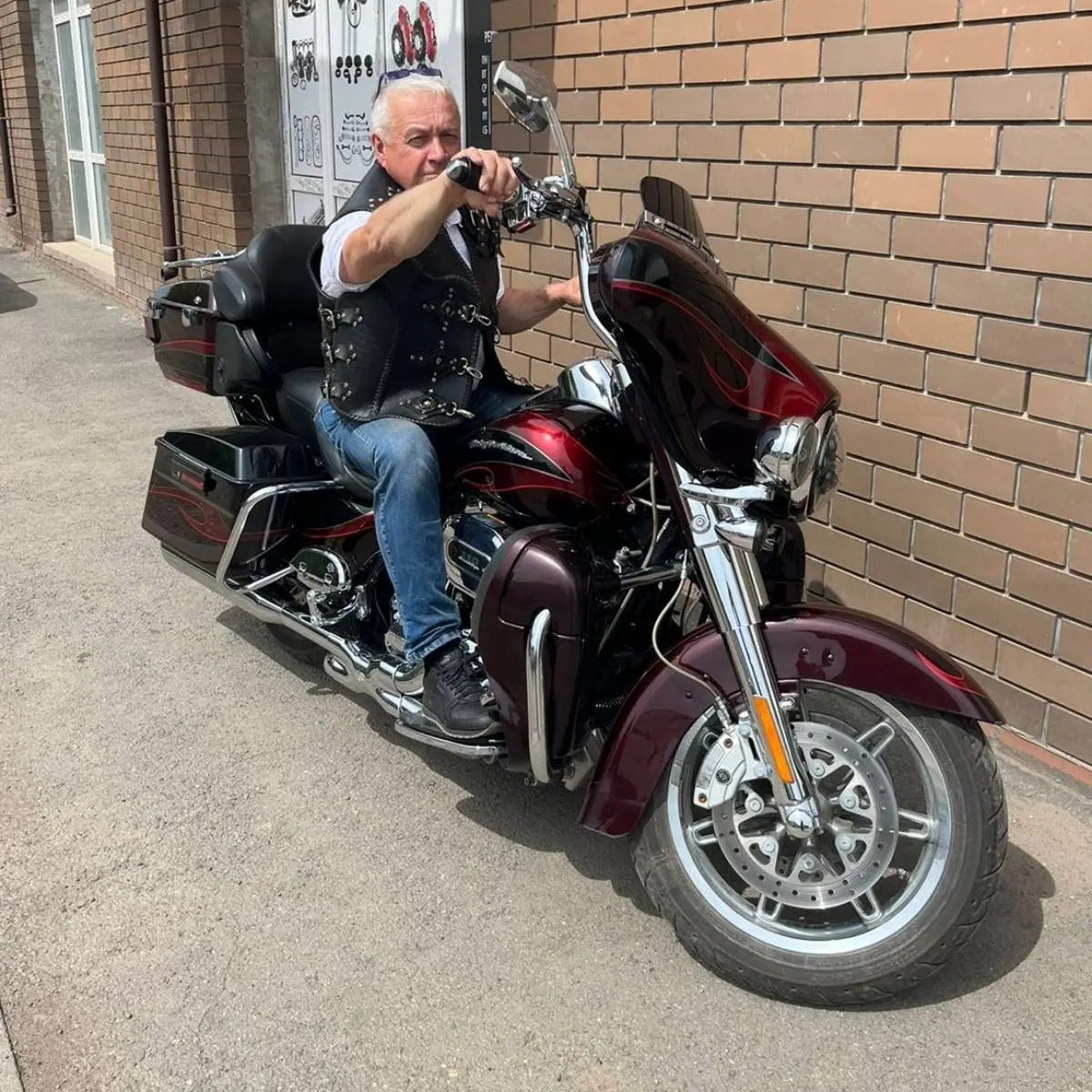 Network member avatar