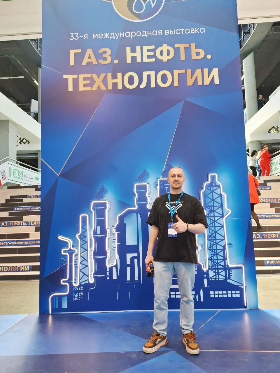 Максим Жучкин