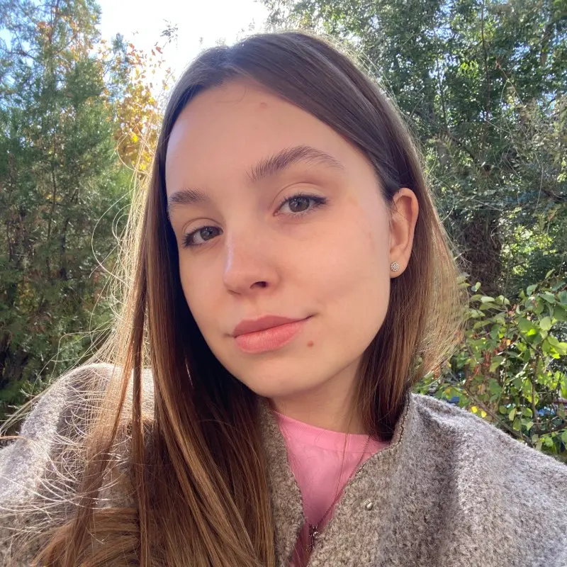 Аня Семёнова | Сетка — социальная сеть от hh.ru