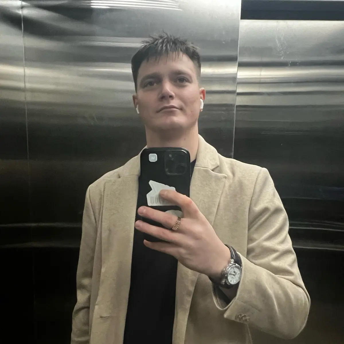 Виктор Тарасов | Сетка — социальная сеть от hh.ru