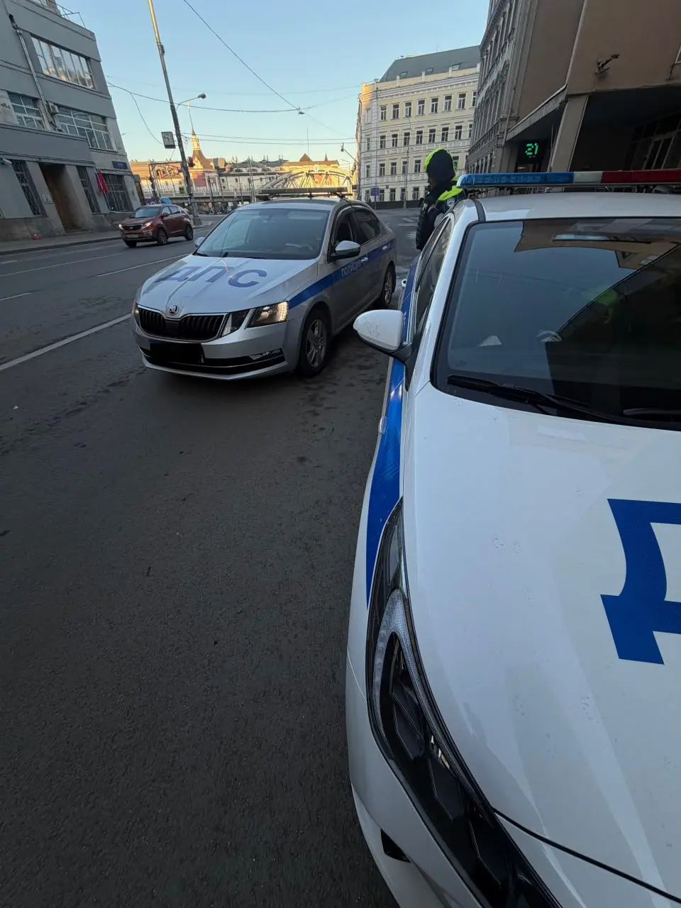 Дайджеста не будет (да, держитесь), но я все равно решил вам рассказать про две вещи | Сетка — социальная сеть от hh.ru
