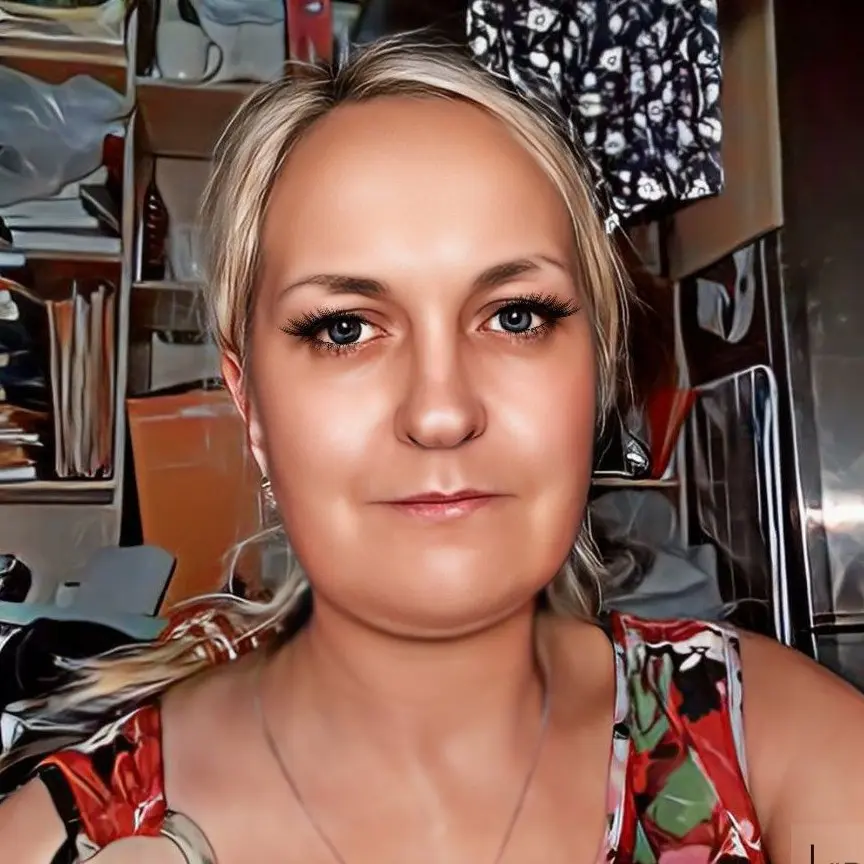 Людмила Костина | Сетка — социальная сеть от hh.ru