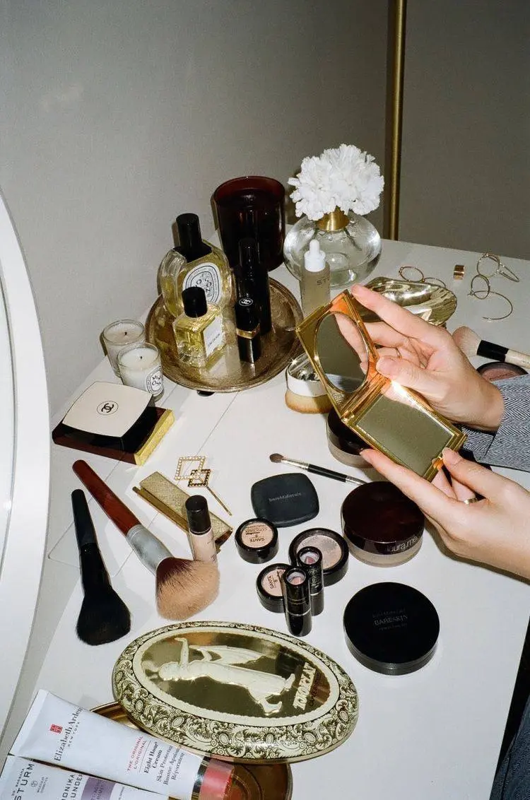 💄Весенний фестиваль красоты пройдет в столице
28-29 марта
Гостей ждут визажисты и косметологи, экспресс-макияж, беспроигрышная лотерея и подарки от бьюти-брендов.
📍Фудмолл «Депо | Сетка — социальная сеть от hh.ru