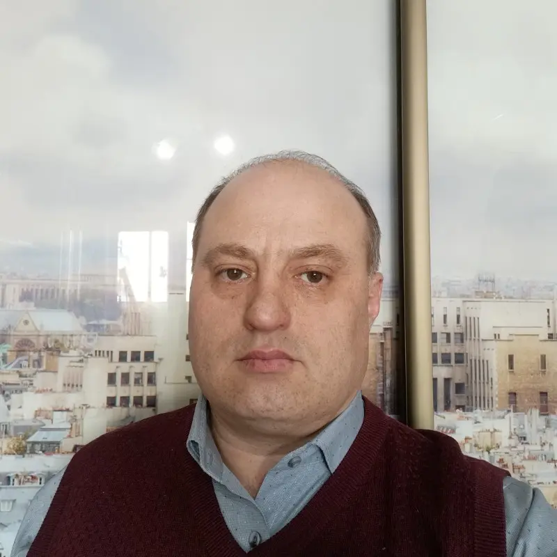 Евгений Попов