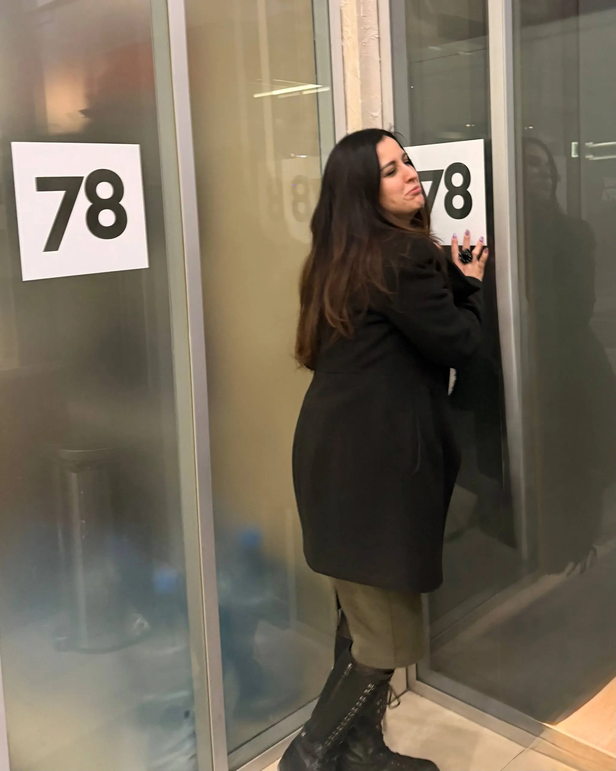 Мы с подругой пришли на экскурсию на канал 78 в рамках форума «Вместе медиа». А нас и ещё нескольких участников не пустили. Не было в списках | Сетка — социальная сеть от hh.ru