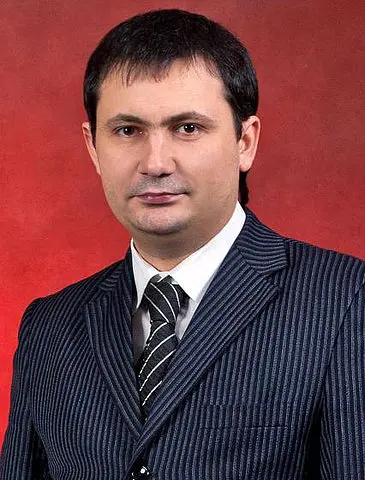 Damir Khasibulin