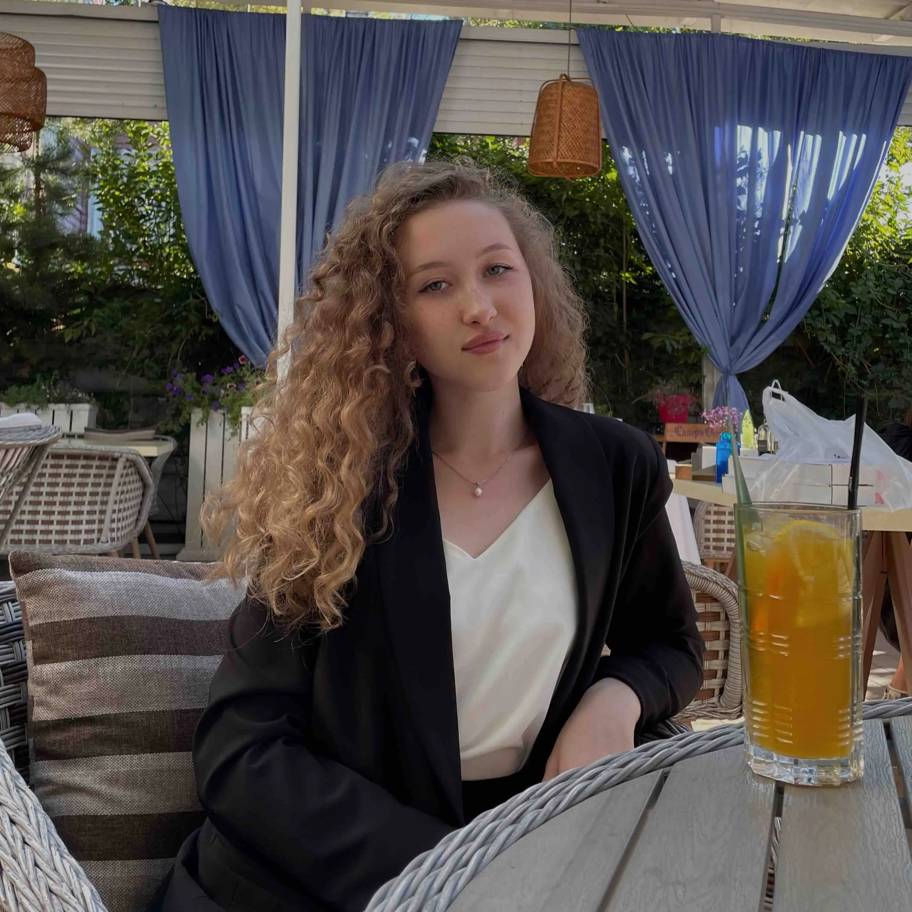 Алина Карпова