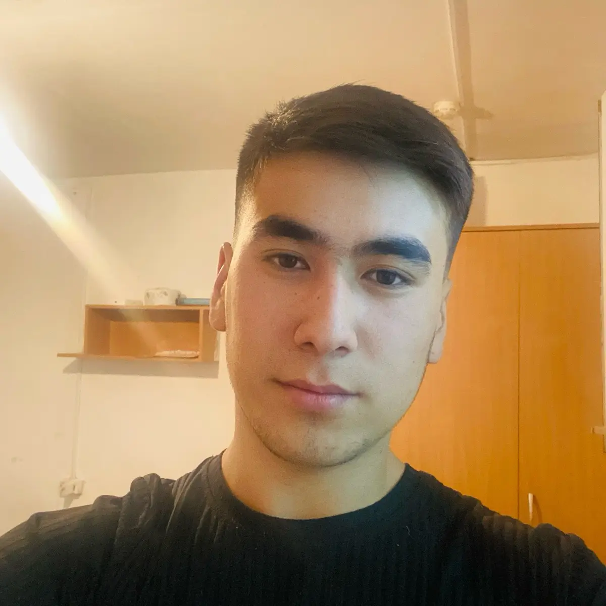 Navruzbek Bobobekov | Сетка — социальная сеть от hh.ru