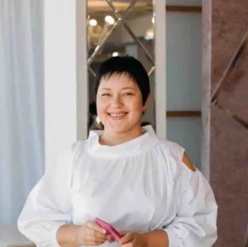 Надежда Романова | Сетка — социальная сеть от hh.ru