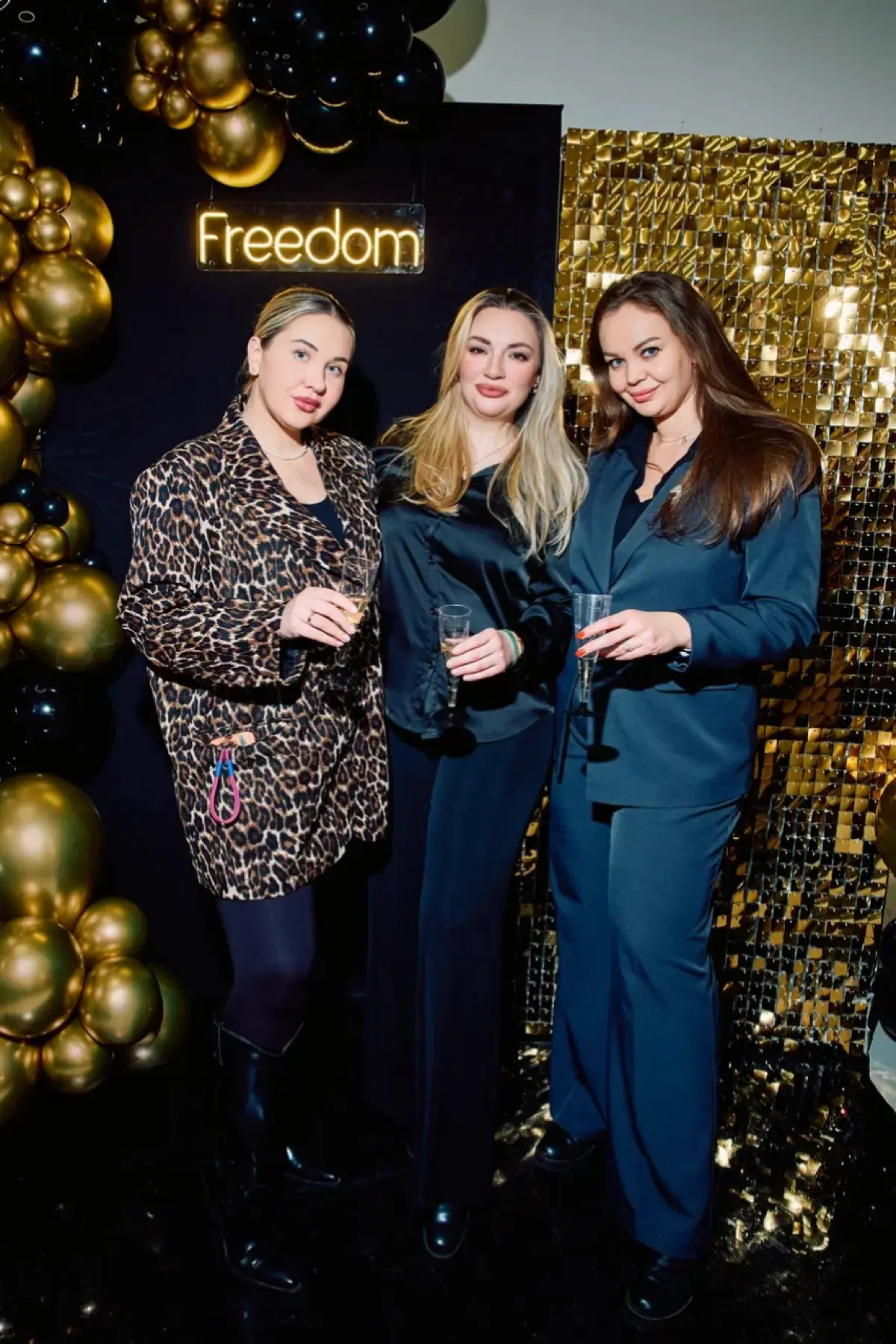 ✨Это случилось: я — лучший HR-специалист 2026 по версии Freedom Expert Awards
Друзья, хочу поделиться новостью, от которой у меня до сих пор «улыбка от уха до уха» | Сетка — социальная сеть от hh.ru