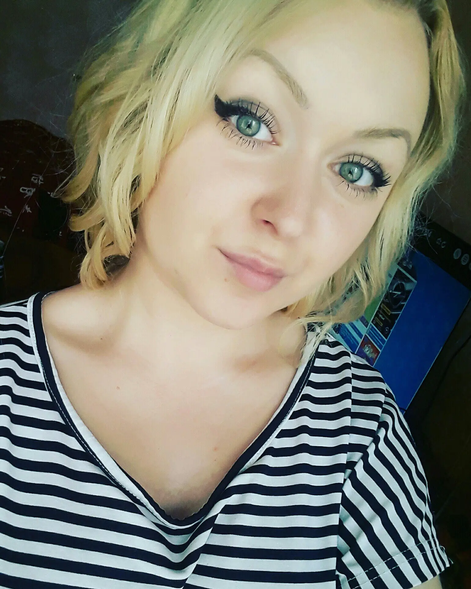 Александра Попова