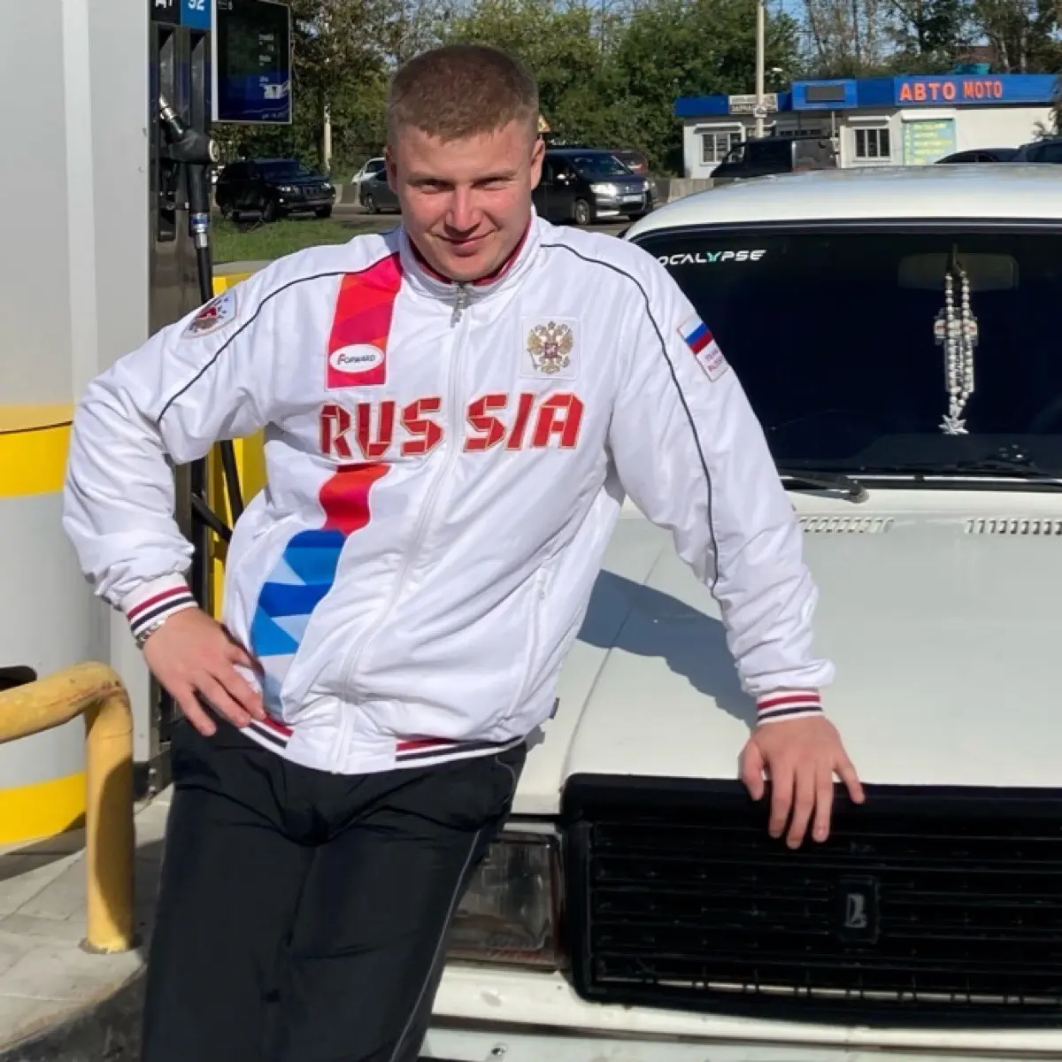 Алексей Миканов