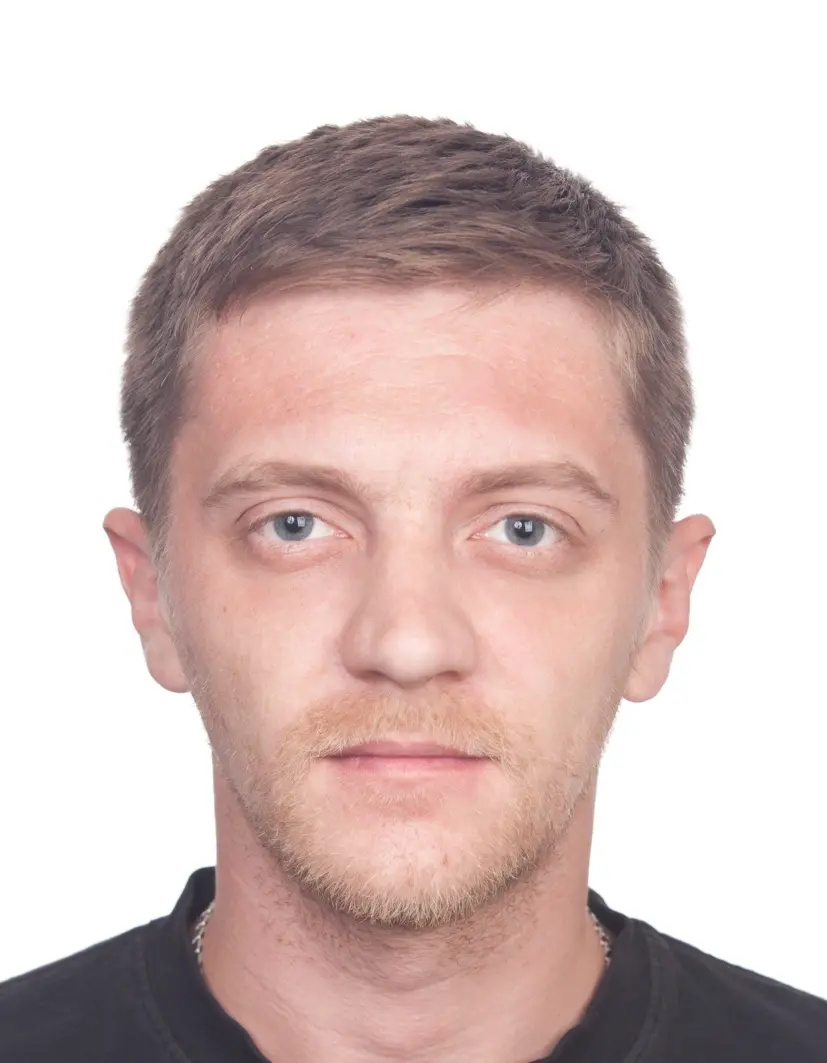Максим Мешков