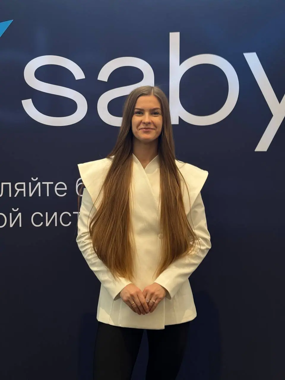 Вчера провели первый в 2026 году бизнес-завтрак в Москве.
Я была там сразу в нескольких ролях:
спикер, организатор и немного наставник для других выступающих | Сетка — социальная сеть от hh.ru