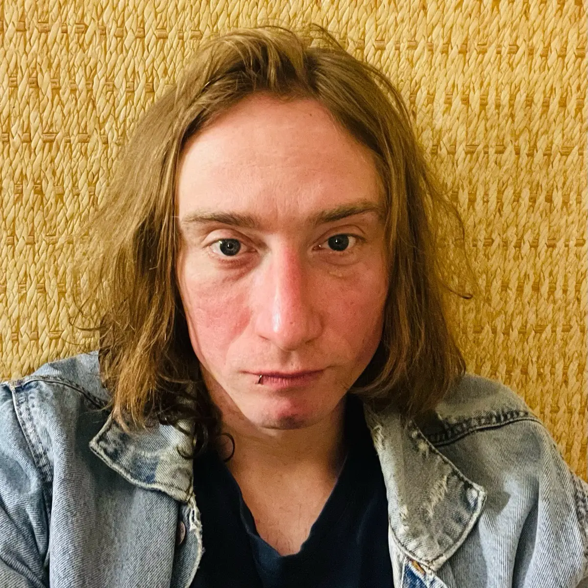 Код и музыка, и Грунов