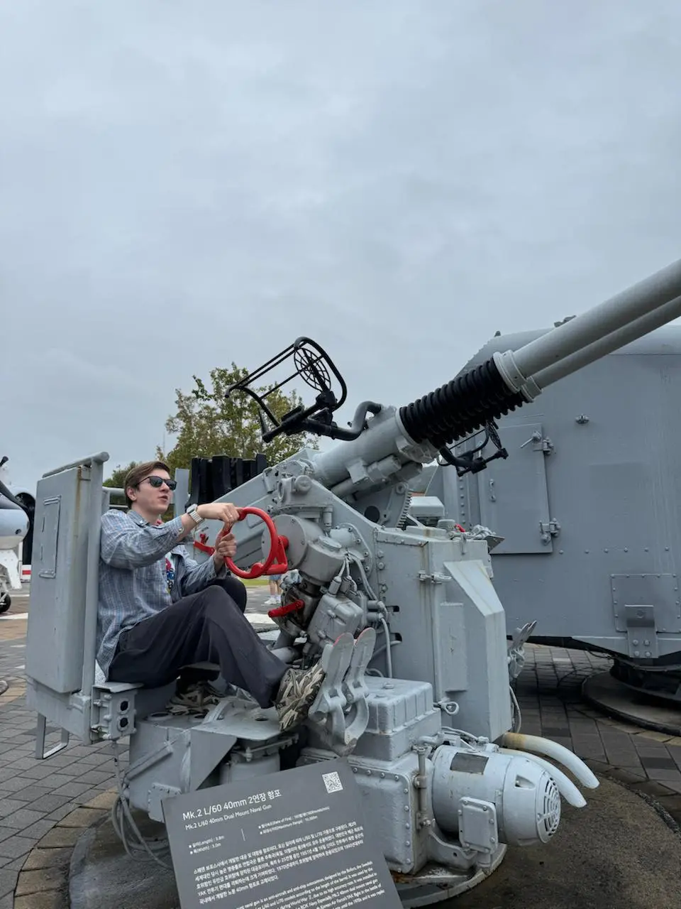 🇰🇷 Южная Корея, Сеул
Кто рано встаёт, у того был суперкомфортный азиатский перелёт с пивом и вкусностями | Сетка — социальная сеть от hh.ru