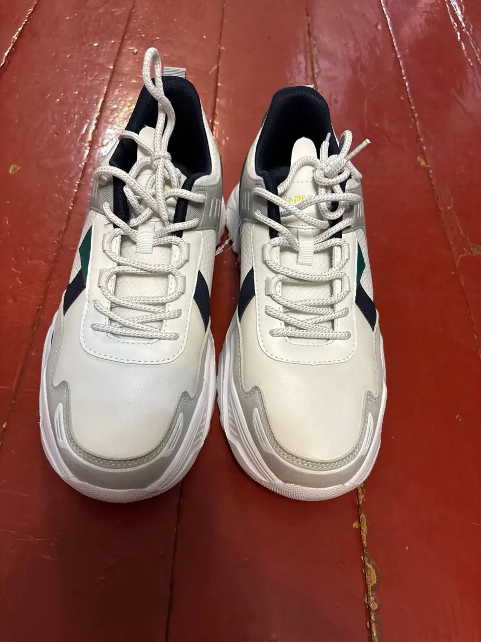 Как и говорил, фотоотчёт новых кроссовок👟😎 | Сетка — социальная сеть от hh.ru