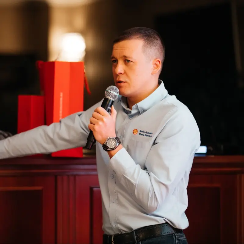 Артем Душкин