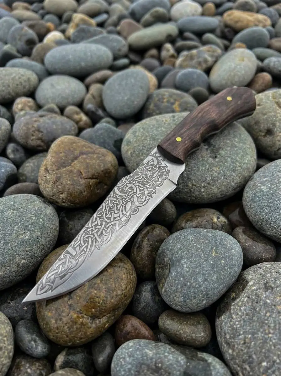 🔪Хороший нож — это продолжение руки. Это точность, контроль и уверенность в каждом движении. Он экономит время, силы и делает простые задачи действительно простыми.
Можно обойтись без многого | Сетка — социальная сеть от hh.ru