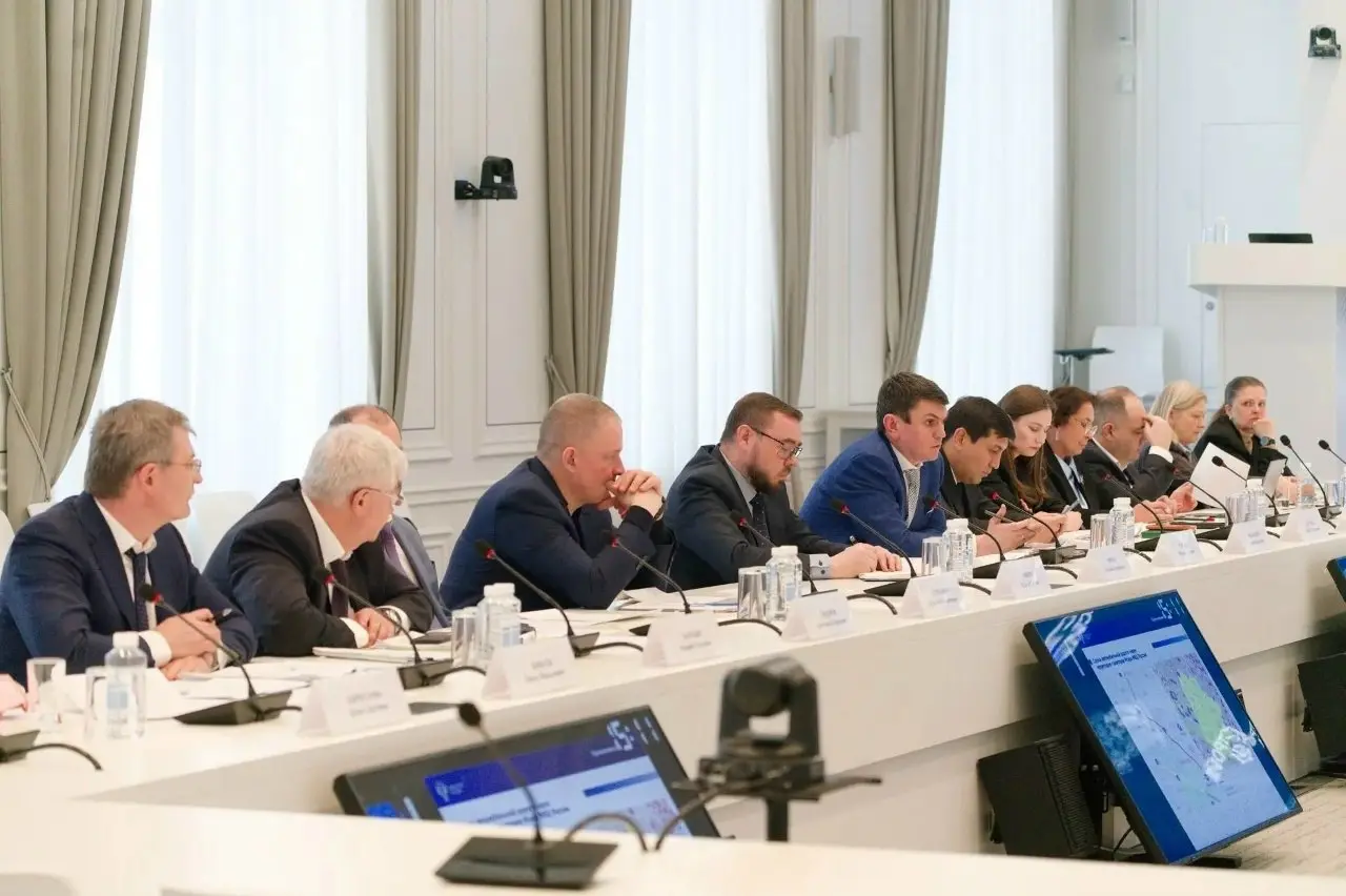 В Минстрое России обсудили реализацию ФГБУ «Детский медицинский центр» и строительство объектов санатория им. С | Сетка — социальная сеть от hh.ru
