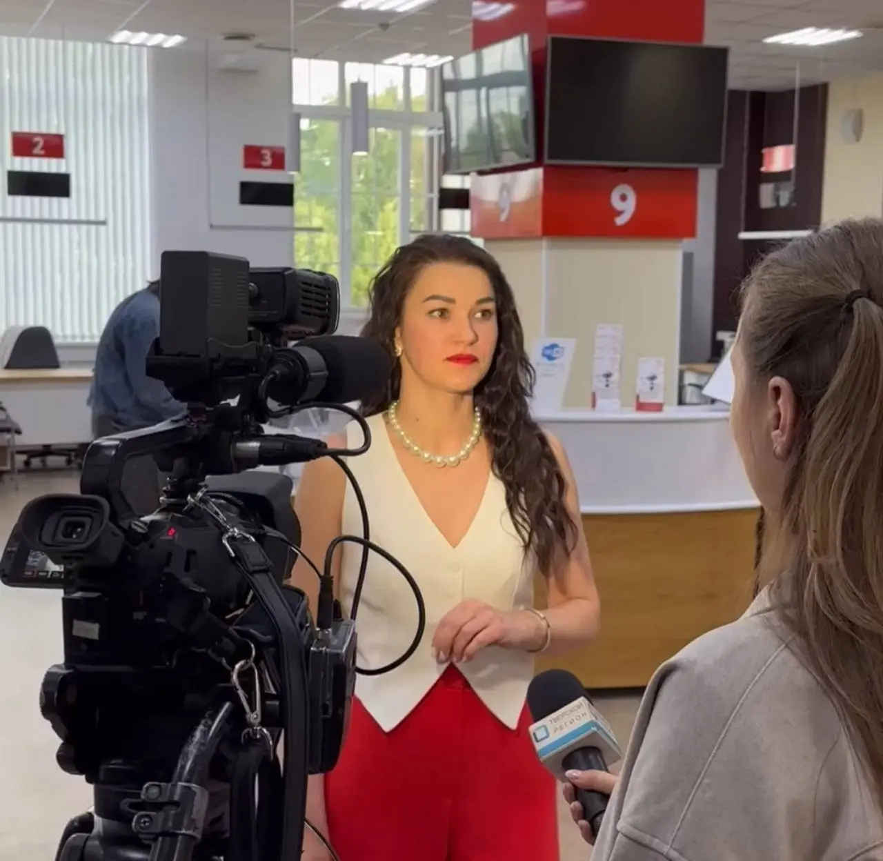 Хватит сливать бюджет на СММщиков и таргетологов!
Твой бизнес может продавать 24/7, пока ты спишь, отдыхаешь или занимаешься другими задачами. И для этого не нужен штат сотрудников | Сетка — социальная сеть от hh.ru