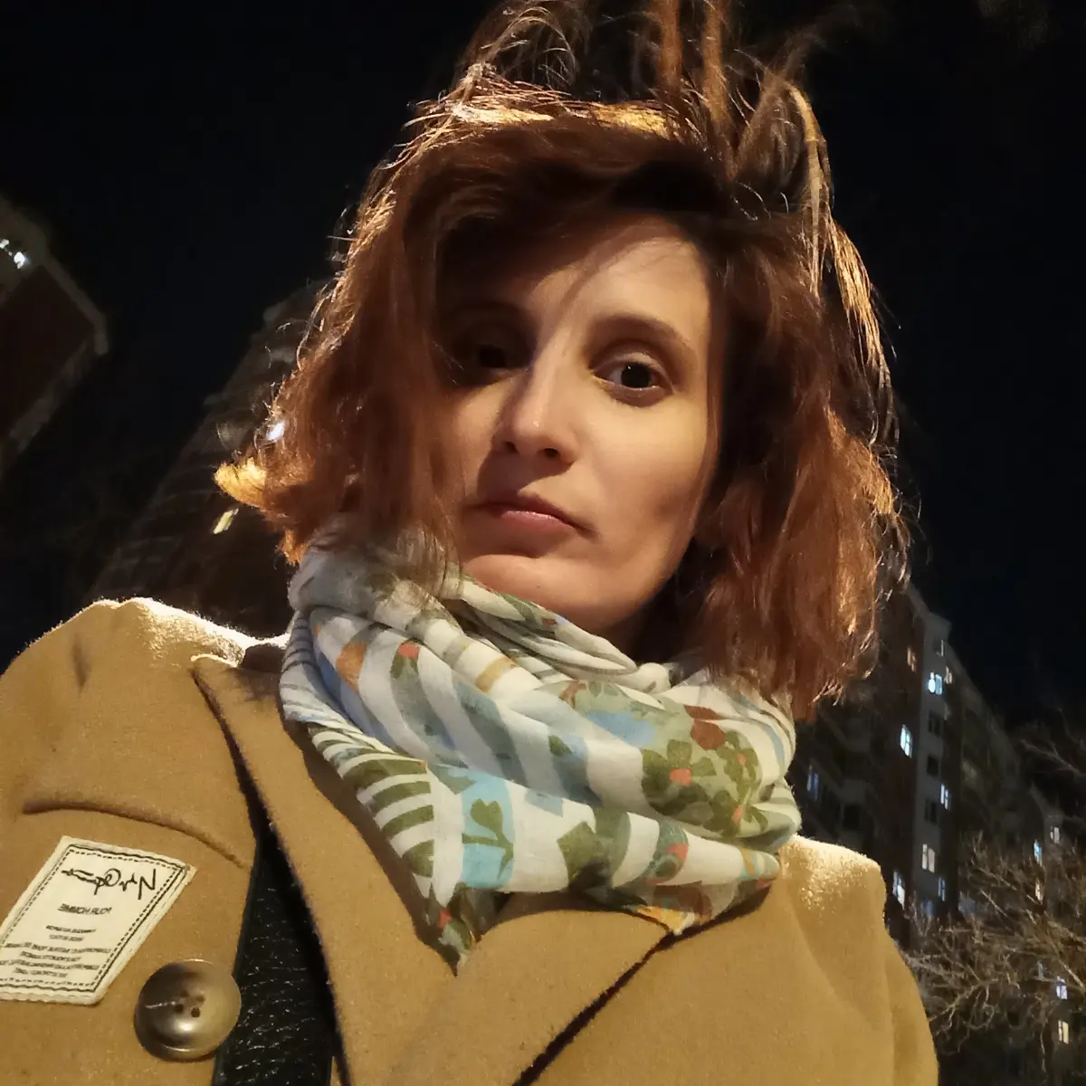 Знаете, всё-таки мне нравятся люди, которые улыбаются и открыты. В этом и есть настоящая магия…
Я хочу потихоньку начинать писать здесь о личном. О том, что внутри, а не только о том, что вокруг | Сетка — социальная сеть от hh.ru