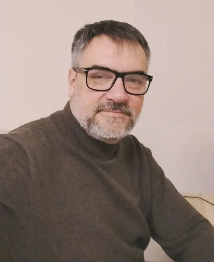 Как-то так сложилось, толи корни моей фамилии, то ли особенности характера. Может "львиная" натура которая любит победы. Короче. Я торгаш. С детства я на базаре | Сетка — социальная сеть от hh.ru