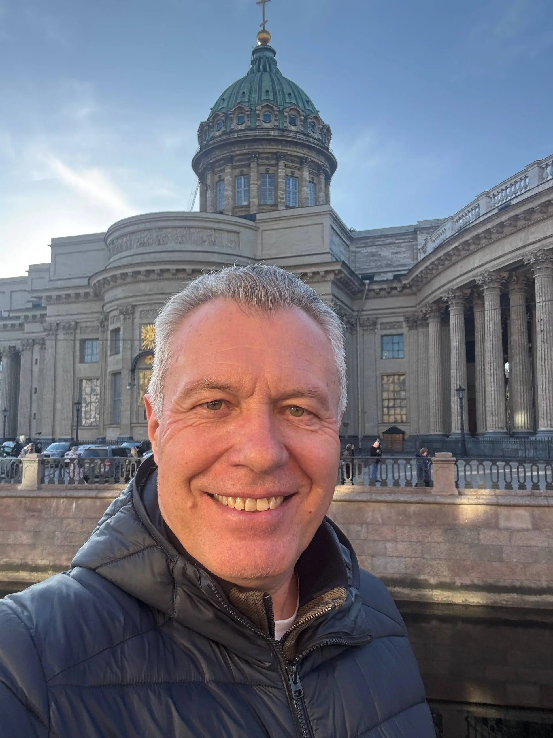 Друзья, когда мы говорим о «профессиях будущего», мы часто представляем себе молодых IT-специалистов | Сетка — социальная сеть от hh.ru