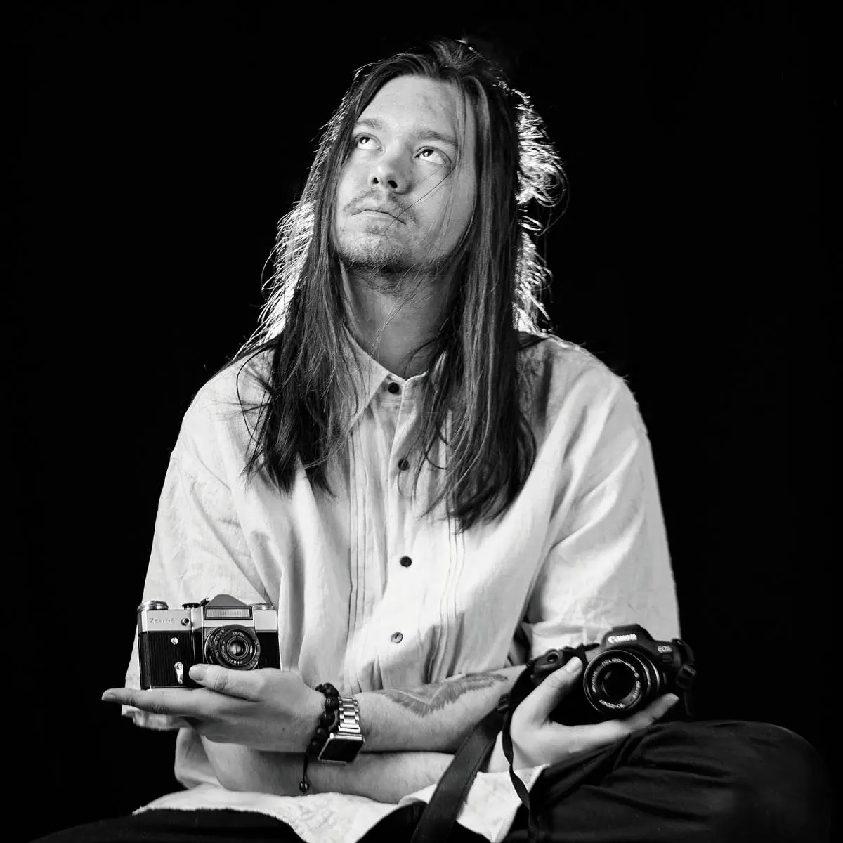 Den Hendrx | Сетка — социальная сеть от hh.ru