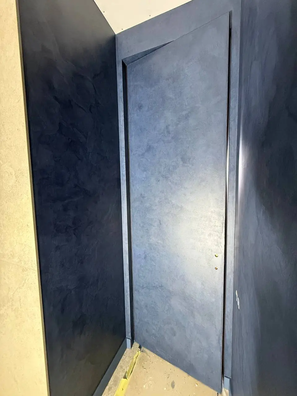 🔥 Сдали очередной объект.
Смотрите, как работает грамотная отделка в деталях ДО / ПОСЛЕ
Ещё недавно здесь была просто подготовленная база | Сетка — социальная сеть от hh.ru