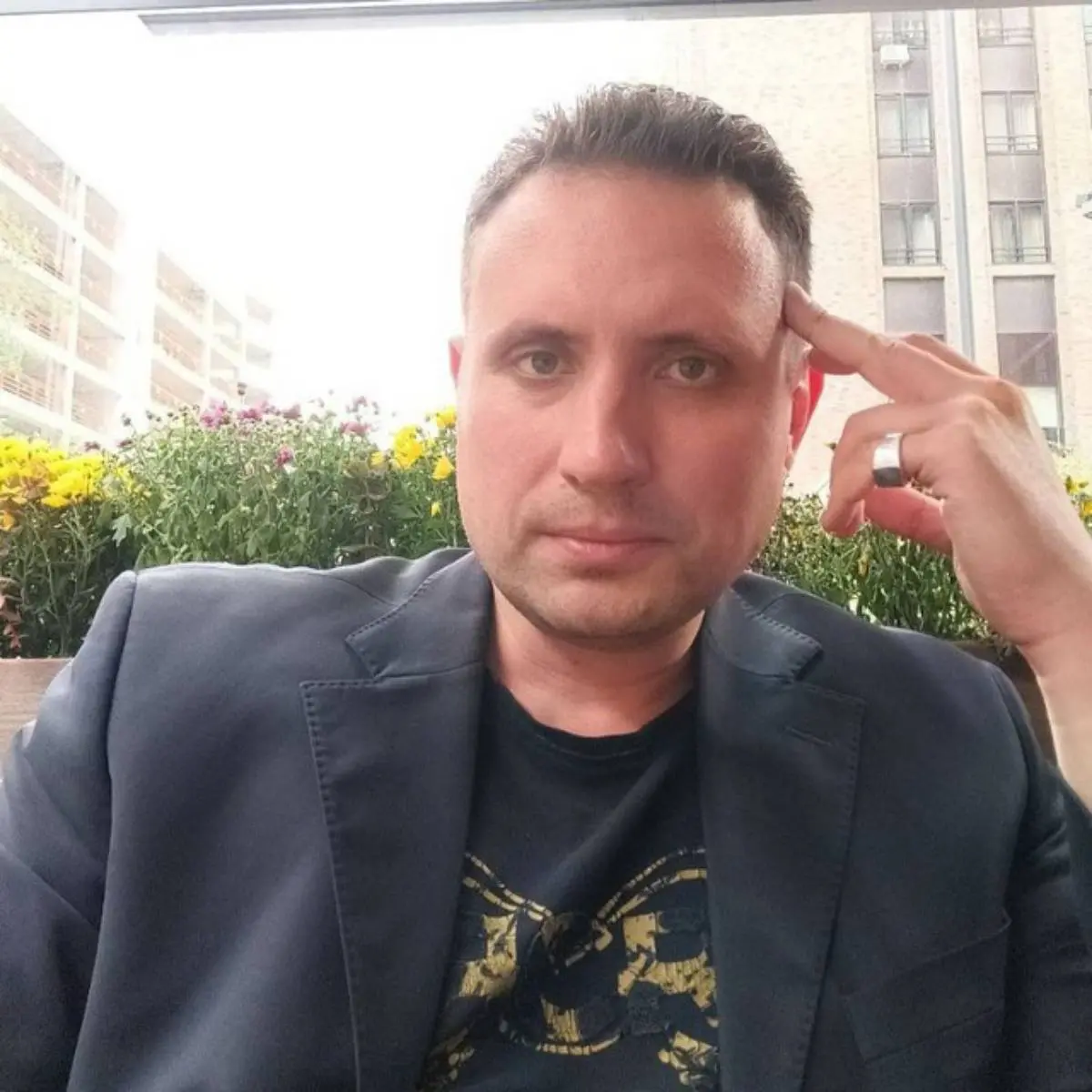 Network member avatar