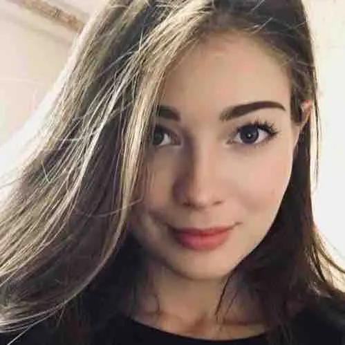 Анна Лунева