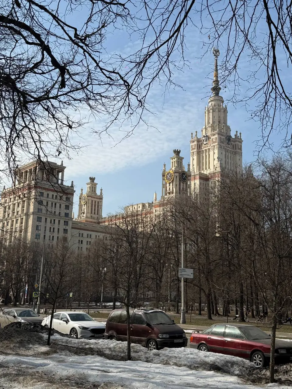 Сегодня принял участие в мероприятии по приглашению президента фонда «Национальная духовная трапеза», экс-вице-президента компании «Лукойл» Андрея Васильевича Гайдамаки | Сетка — социальная сеть от hh.ru
