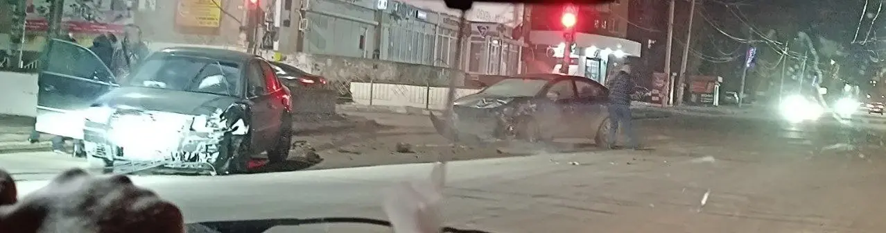 Фото с места ДТП на Бутовском повороте | Сетка — социальная сеть от hh.ru